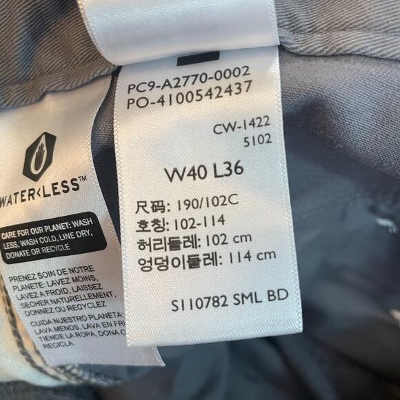 Dockers Big & Tall Go-To Cargo Pants 40x36 Gray Smart 360 Flex Straight Fit NWT - Picture 8 of 12